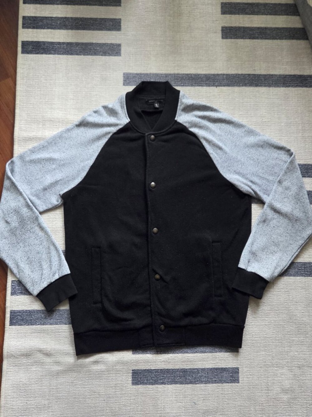 Banana Republic Mens Varsity Jacket Black and Gray Colorblock Snap Buttons